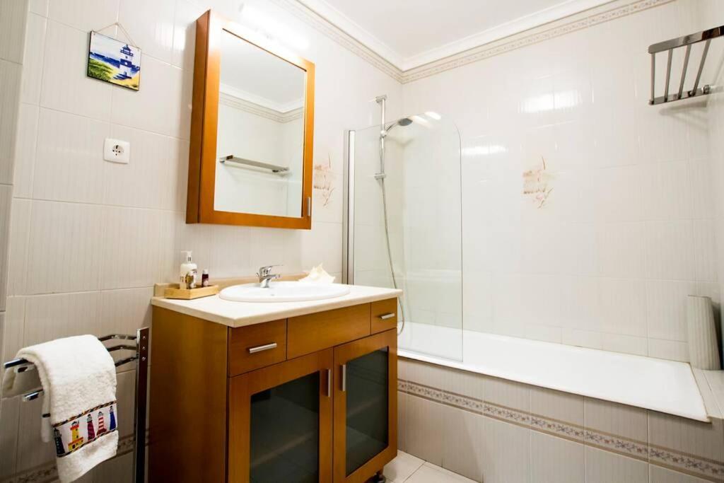 Casa Dos Farois Garagem Gratuito Praia Da Barra Ґафанья-да-Назаре Екстер'єр фото